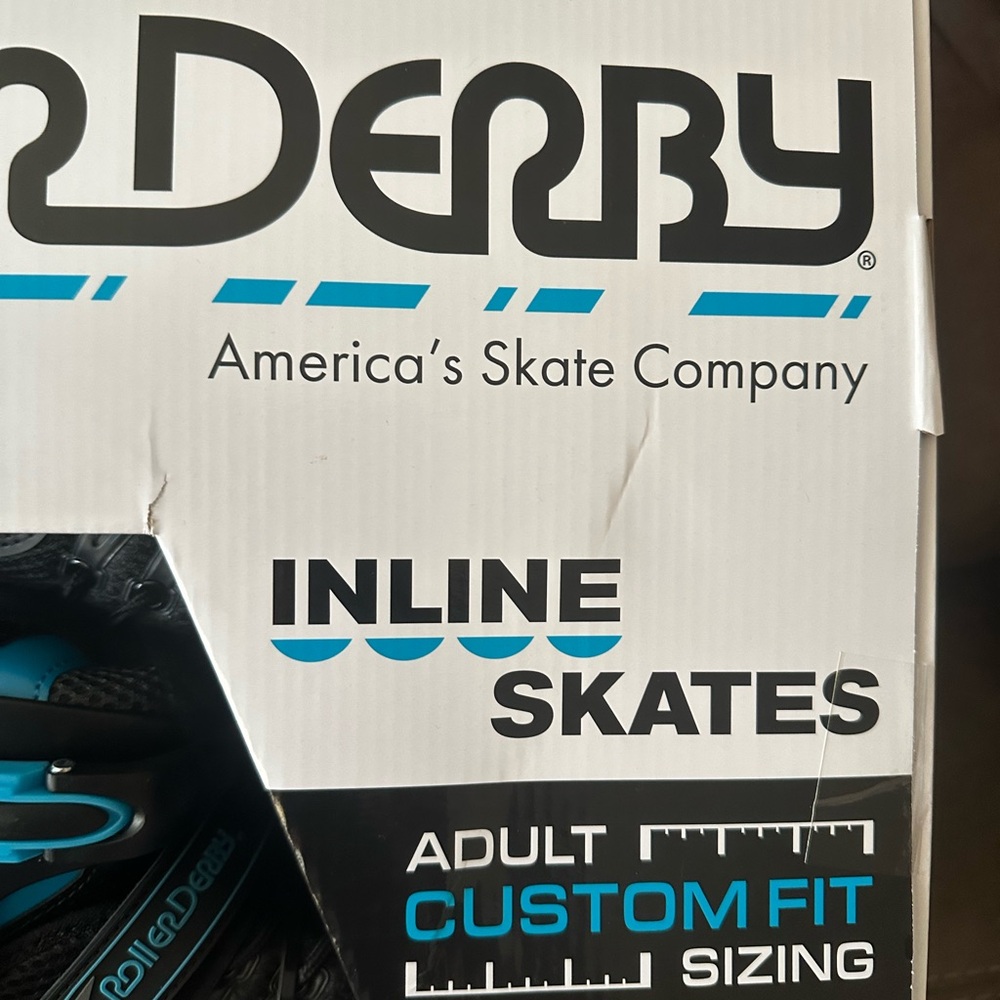 Roller Derby Inline Skates in Black & Teal - Picture 3 of 6